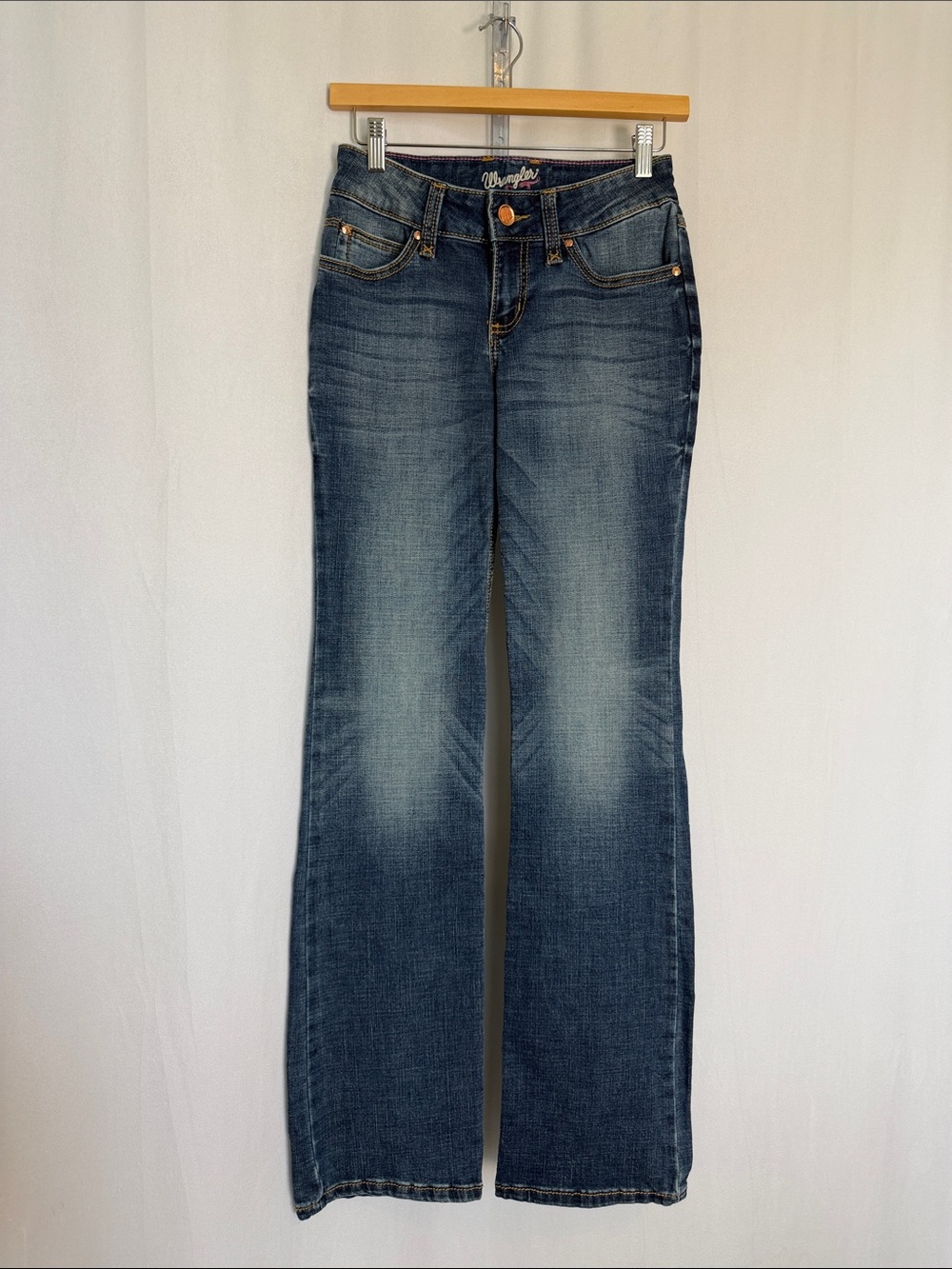 Wrangler Low Rise Boot Cut Dark Wash Jeans Sz 0 Western Rodeo 34" Inseam Stretch
